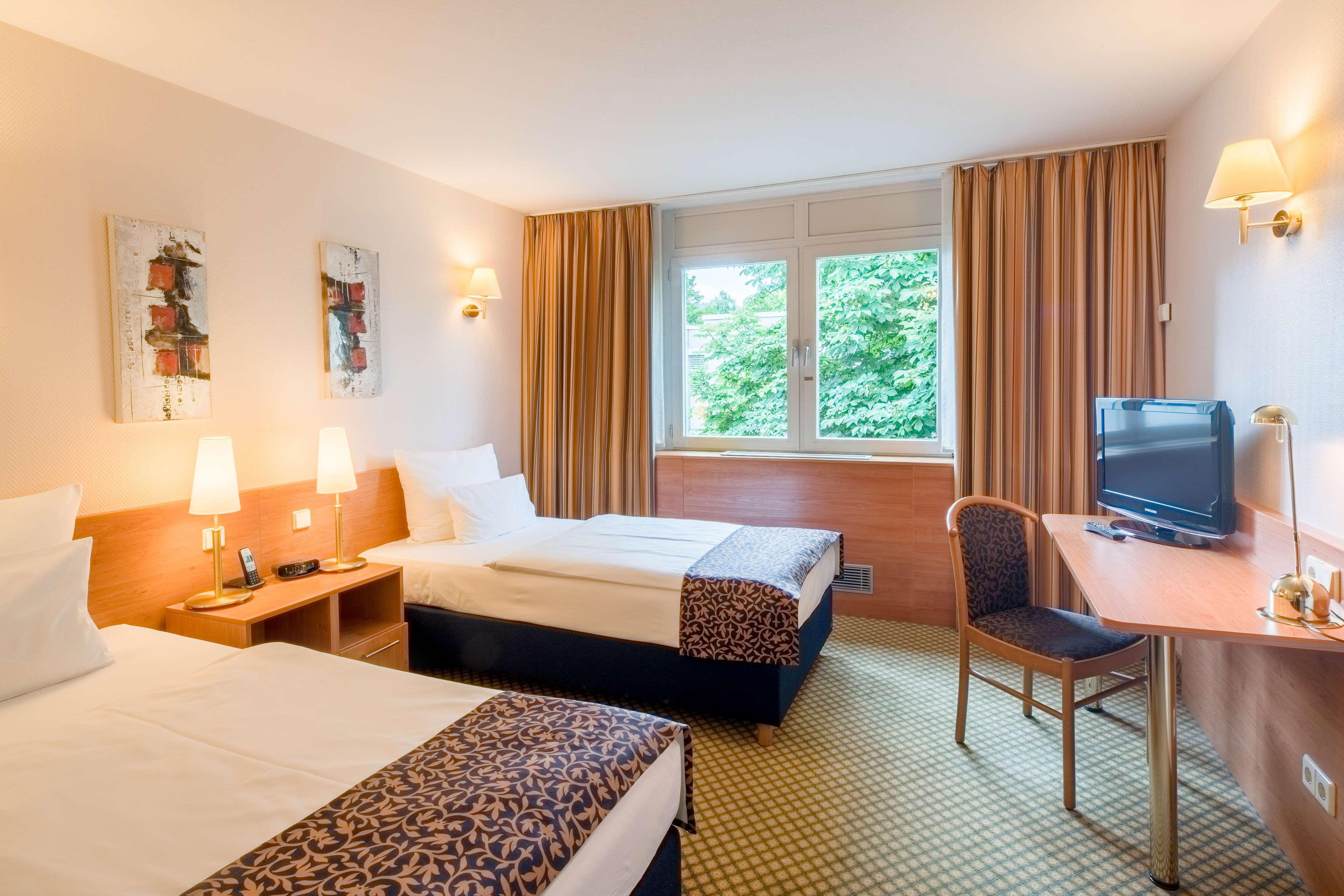 Best Western Plus Hotel Fellbach-Stuttgart Экстерьер фото